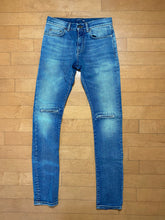 Load image into Gallery viewer, Saint Laurent Paris x Hedi Slimane D02 Denim Jean Size 28